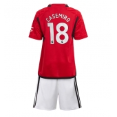Manchester United Casemiro #18 Hjemmebanetrøje Børn 2023-24 Kort ærmer (+ bukser)