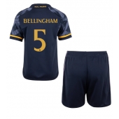 Real Madrid Jude Bellingham #5 Udebanetrøje Børn 2023-24 Kort ærmer (+ bukser)