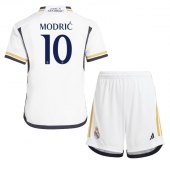 Real Madrid Luka Modric #10 Hjemmebanetrøje Børn 2023-24 Kort ærmer (+ bukser)